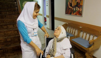 مراقبت از سالمندان و بیماران در تهران